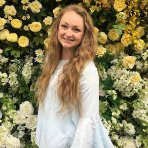 Meet your Posher, Natasha